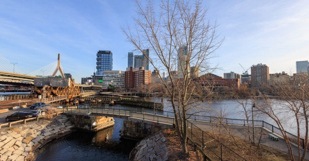 Manchester, NH skyline