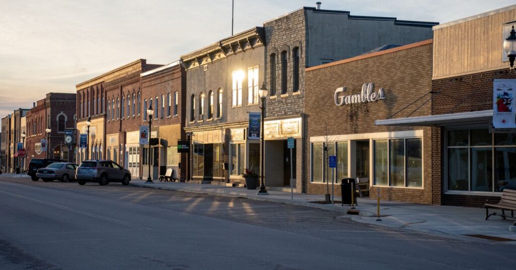 Smithville, MO skyline
