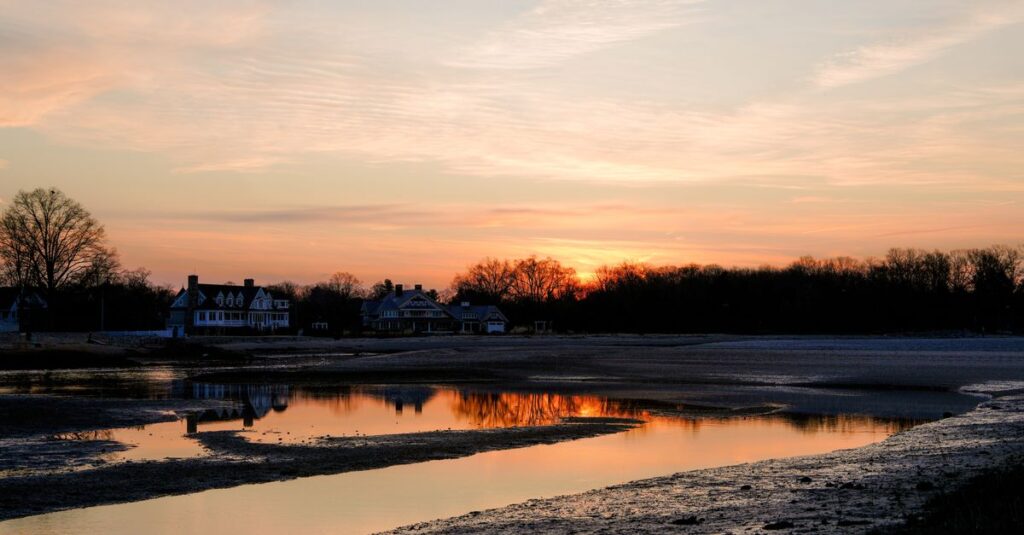 Enfield, CT skyline