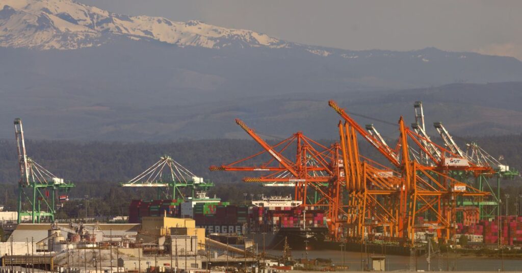 Tacoma, WA skyline