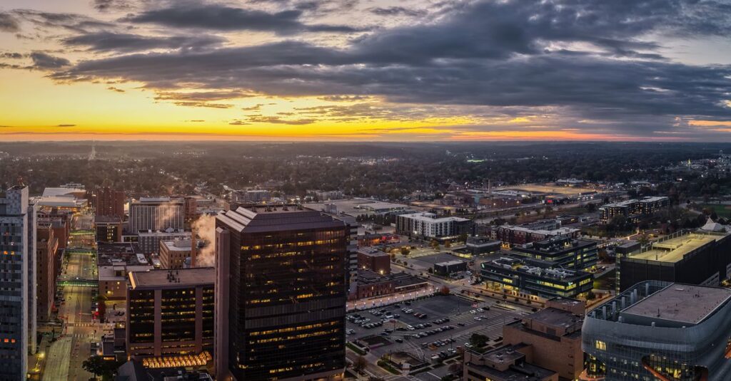 Raytown, MO skyline